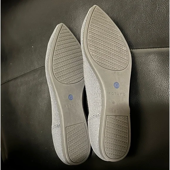 Rothy’s | Gray ‘The Point’ Flats W 7.5 - Picture 4 of 5